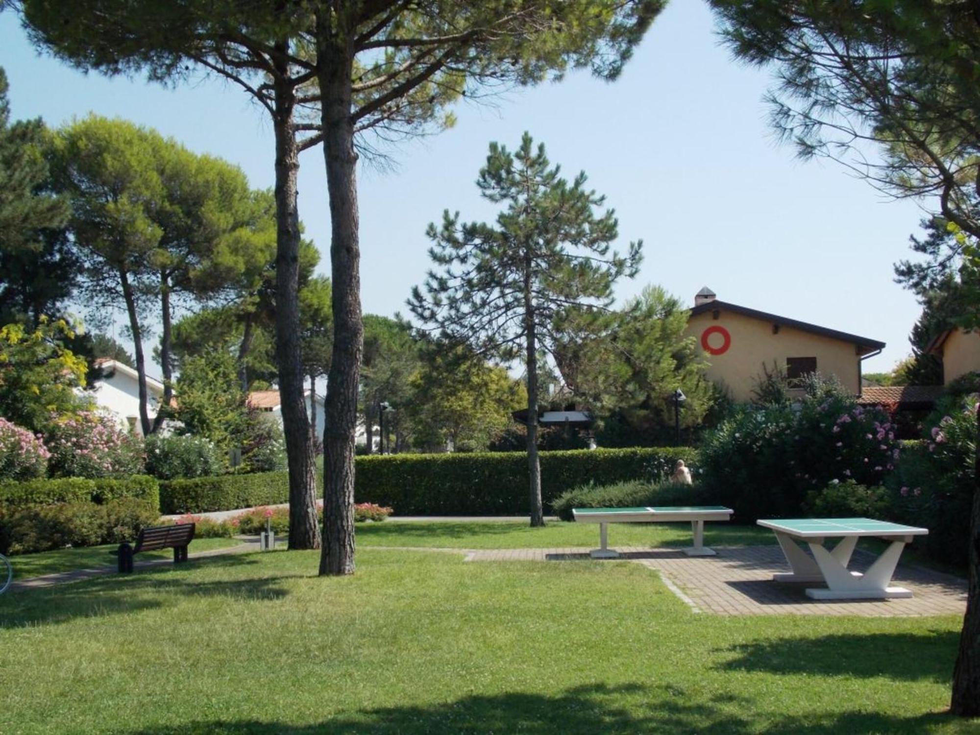 Apartment Cozy Townhouse With Pool And Garden Bibione